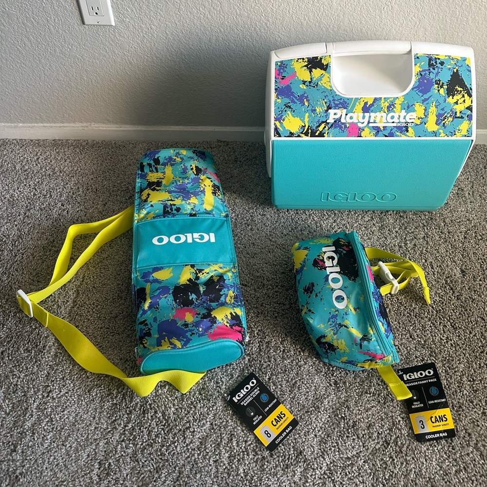 Igloo cooler Set Of 3 Coolers, Used-Great Condition